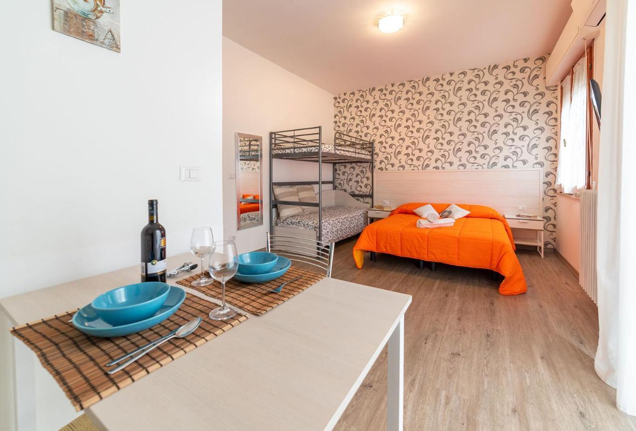 B&B Villa Montreux Rimini Eksteriør bilde