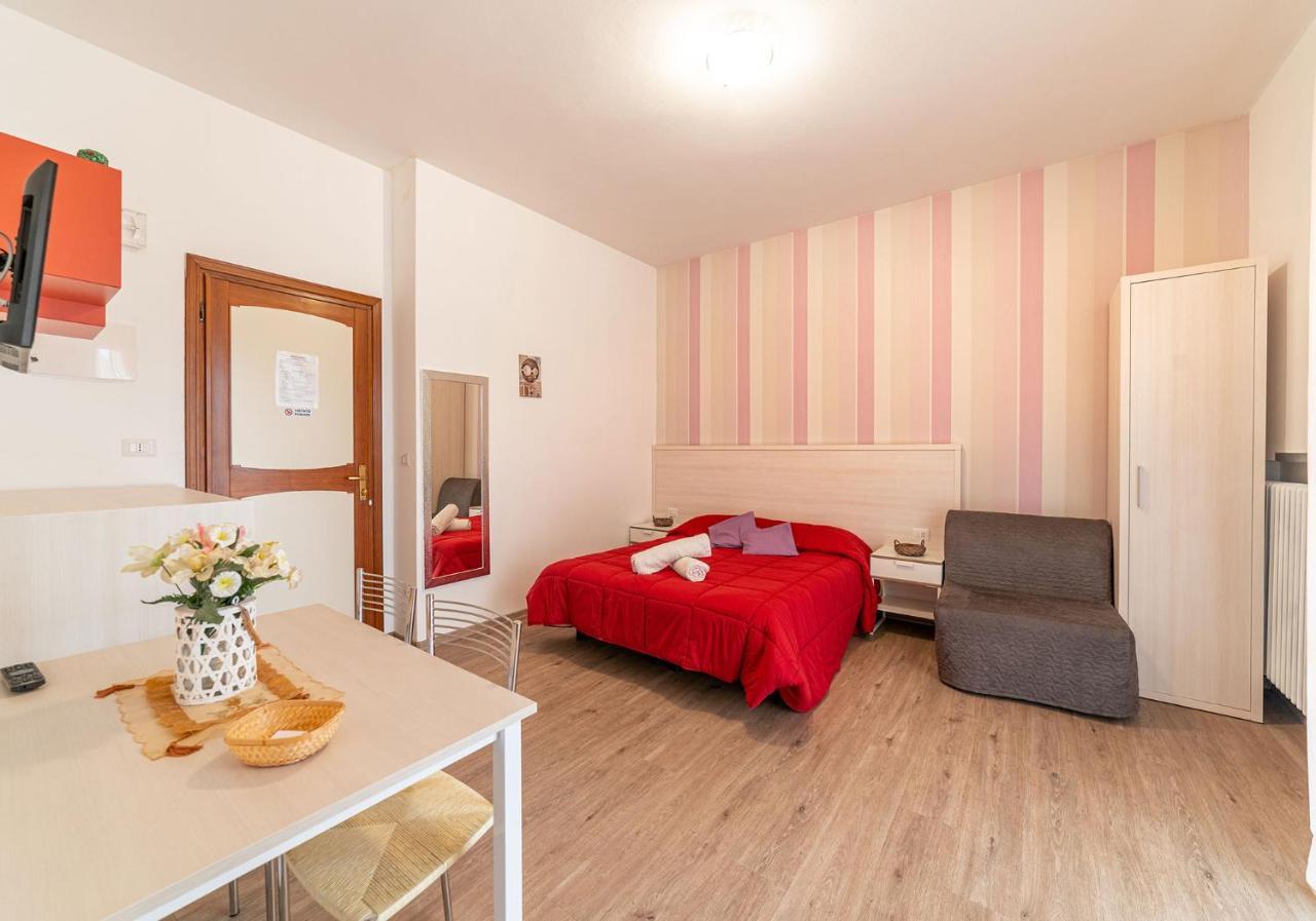 B&B Villa Montreux Rimini Eksteriør bilde